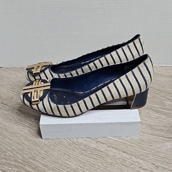 Tory Burch mirror pumps, size 10M, navy/white - Picture 3 of 7